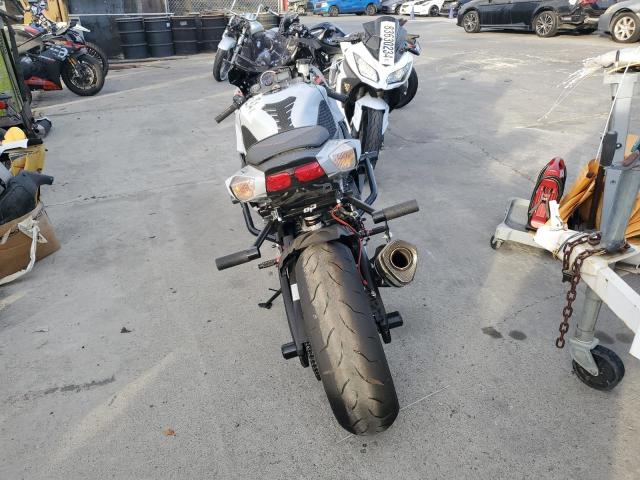 2023 SUZUKI GSX-R600 JS1GN7FA9P7101302