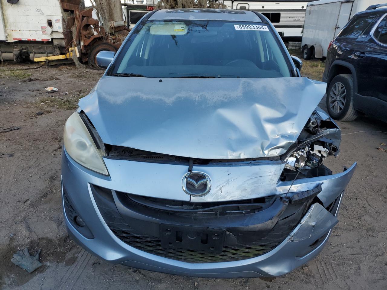 Lot #3030645101 2012 MAZDA 5