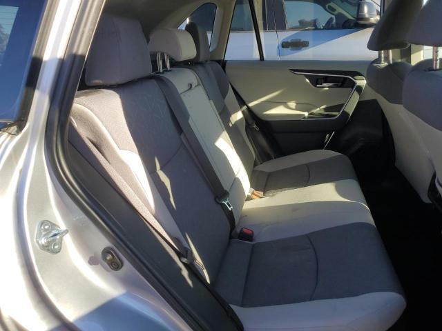 2022 TOYOTA RAV4 XLE - JTMRWRFV6ND138414