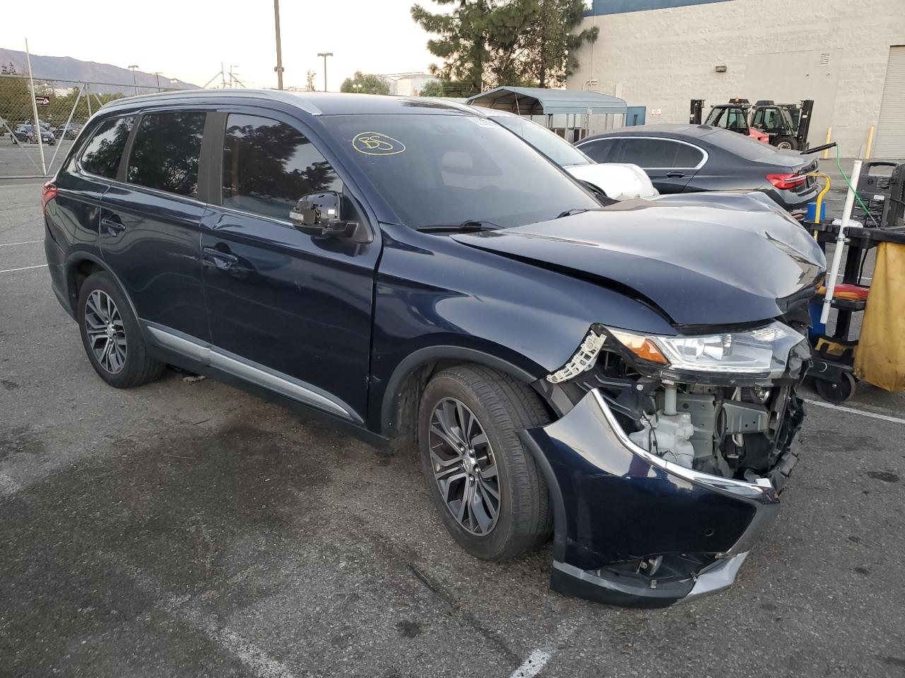 Lot #3033082039 2017 MITSUBISHI OUTLANDER