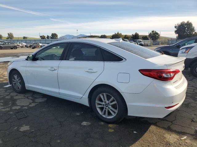 HYUNDAI SONATA SE 2015 white  gas 5NPE24AF5FH066324 photo #3