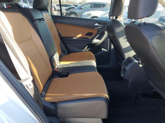 2019 VOLKSWAGEN TIGUAN SE - 3VV2B7AX8KM163598
