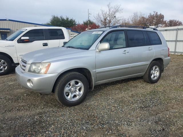 2002 TOYOTA HIGHLANDER #3023887209