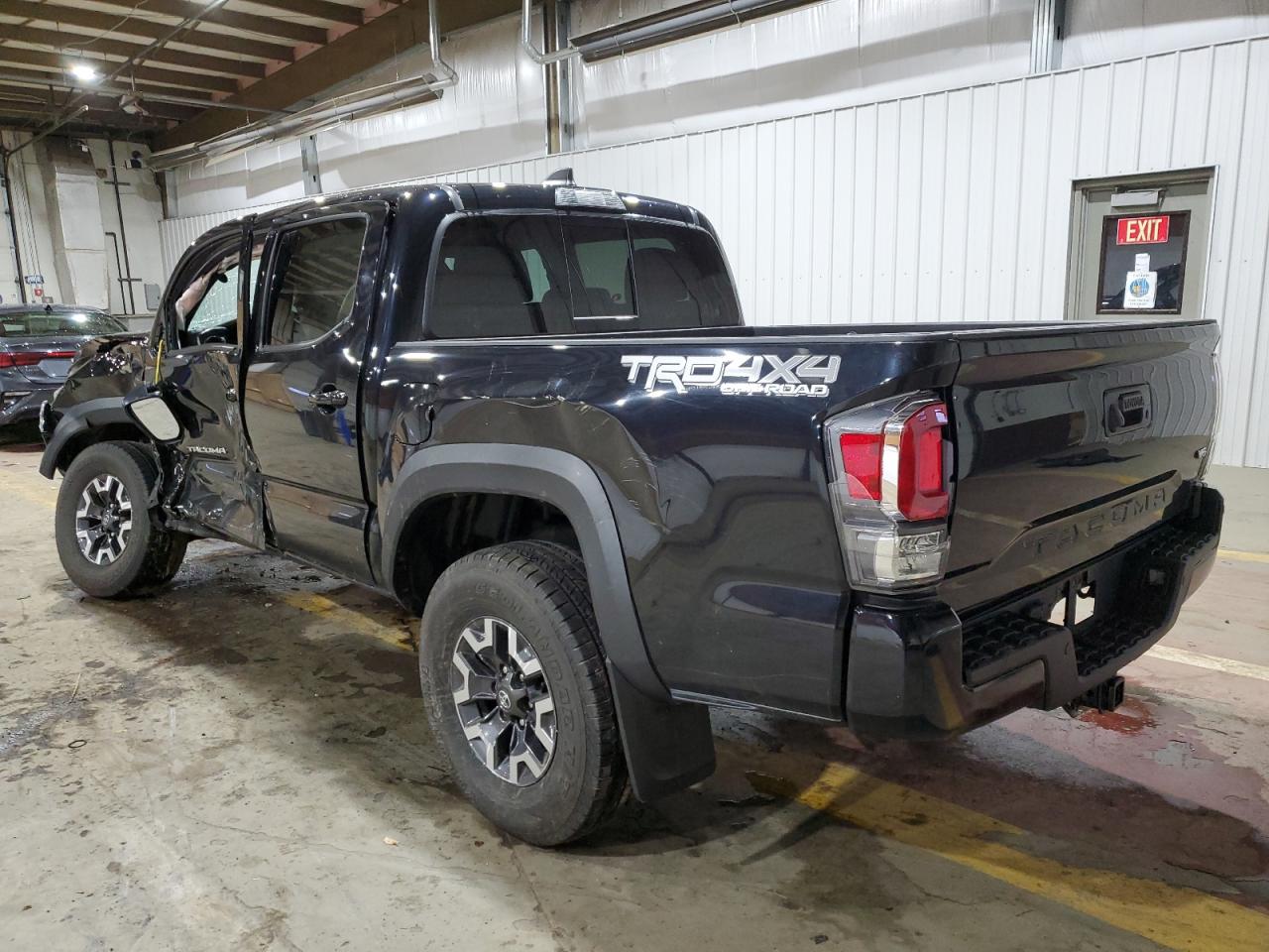 Lot #3040716779 2020 TOYOTA TACOMA DOU