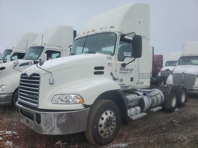 MACK 600 CXU600 2015 white tractor diesel 1M1AW07YXFM045558 photo #3