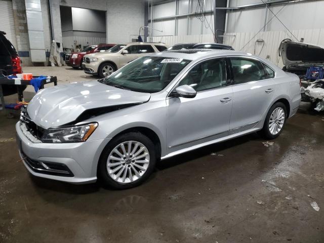 2017 VOLKSWAGEN PASSAT SE - 1VWBT7A34HC063062