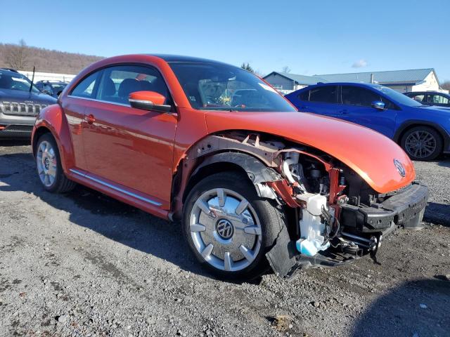 2019 VOLKSWAGEN BEETLE SE 3VWJD7ATXKM712099