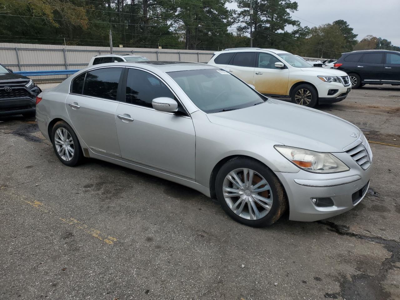 Lot #3029608070 2011 HYUNDAI GENESIS 4.