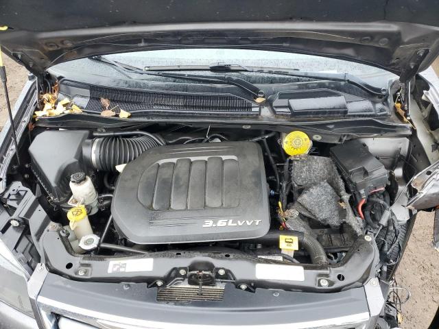 2015 CHRYSLER TOWN & COU - 2C4RC1HG3FR727640