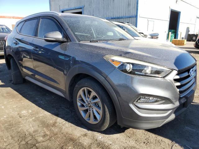 VIN KM8J33A4XHU412263 2017 HYUNDAI TUCSON no.4