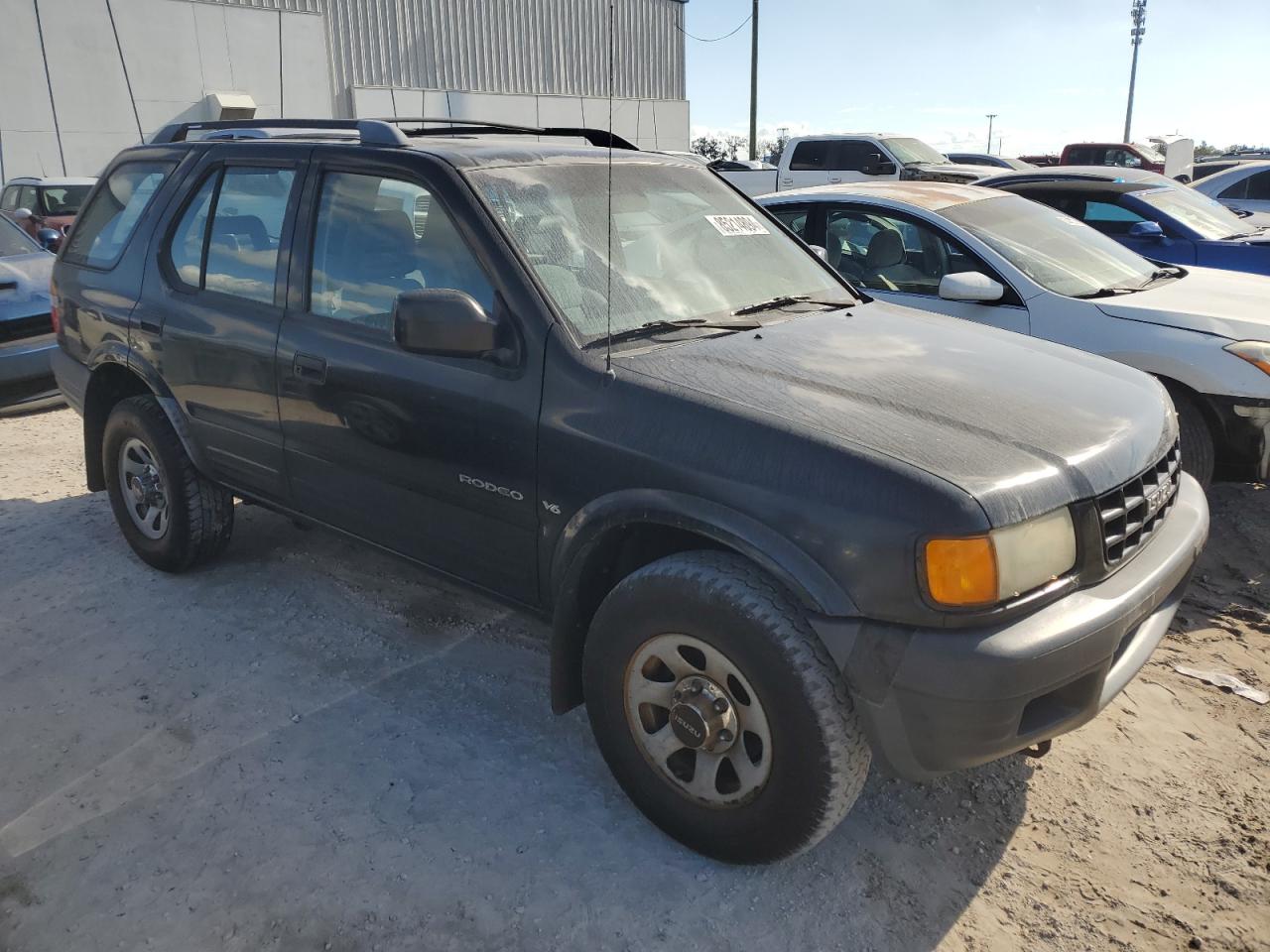 Lot #3034606778 1999 ISUZU RODEO S