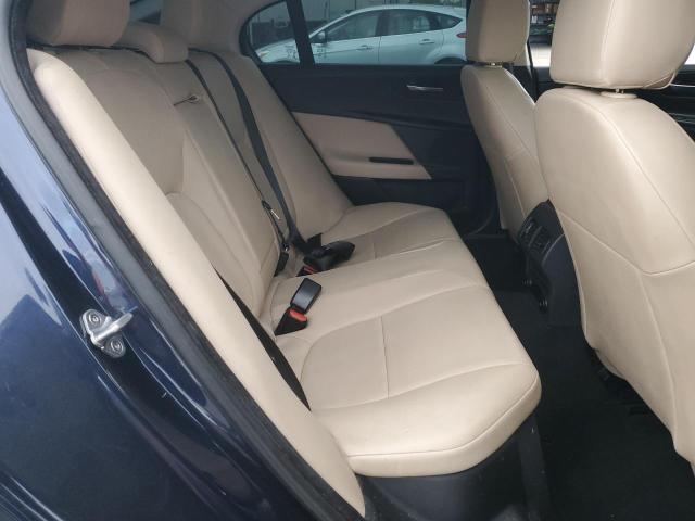 2017 JAGUAR XE SAJAR4BG7HA969104