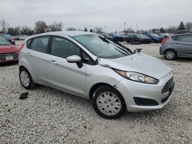 VIN 3FADP4TJ4FM127211 2015 FORD FIESTA no.4