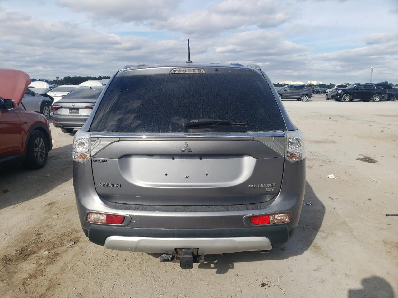 Lot #3024704593 2015 MITSUBISHI OUTLANDER