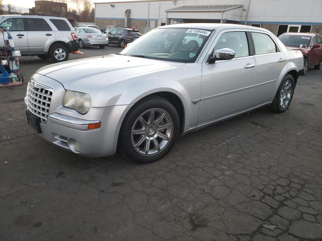 Global Auto Auctions: 2005 CHRYSLER 300C