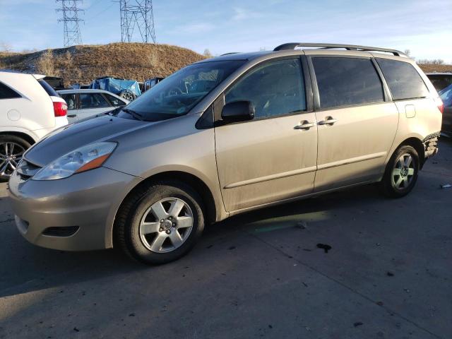 TOYOTA SIENNA CE