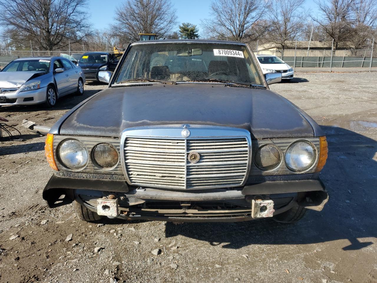 Lot #3047189281 1984 MERCEDES-BENZ 300 DT