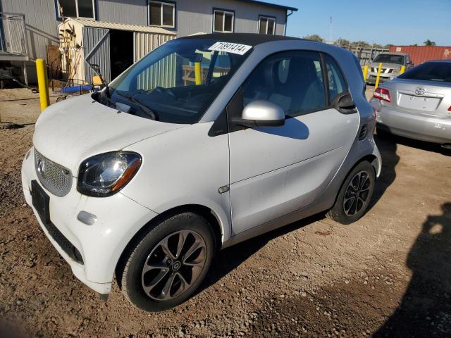 VIN WMEFJ5DA6HK219988 2017 SMART FORTWO no.1