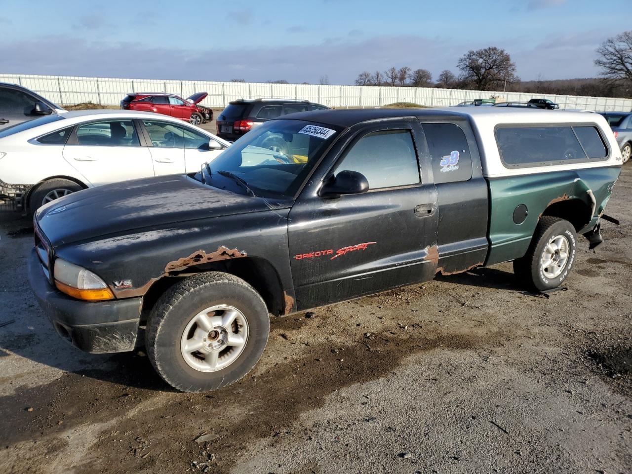 Lot #3050643090 1999 DODGE DAKOTA