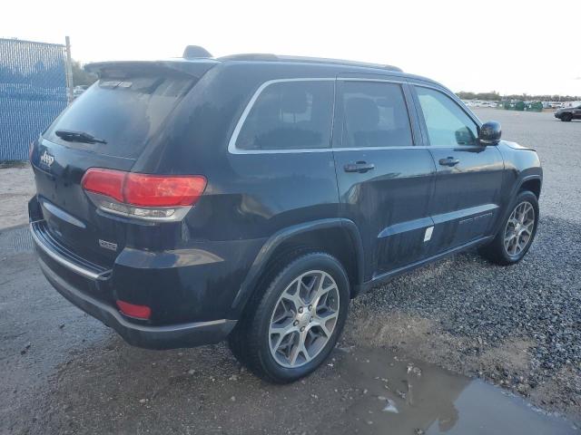 VIN 1C4RJFBGXJC294721 2018 JEEP GRAND CHEROKEE no.3