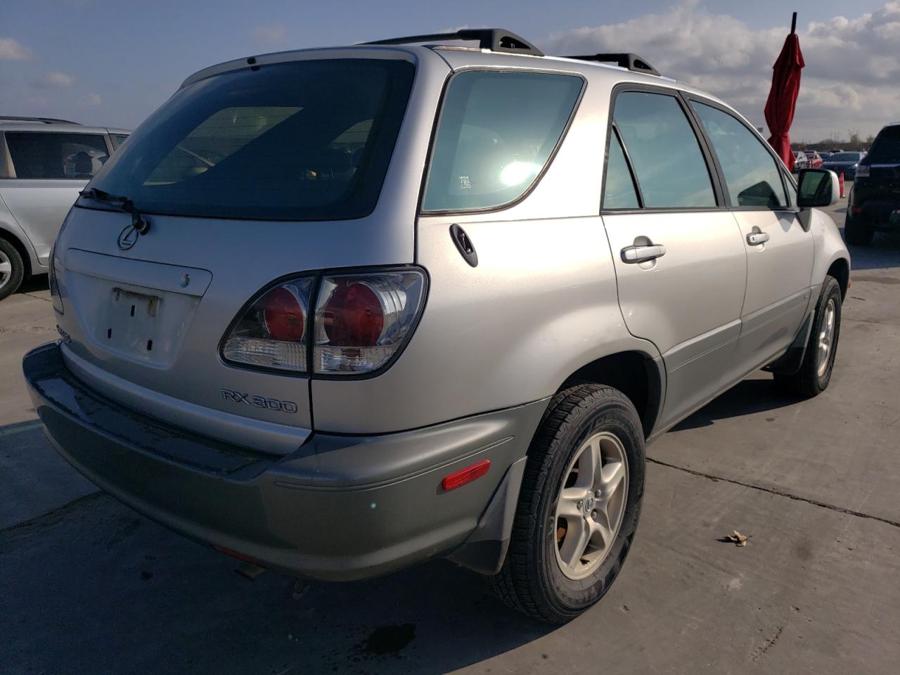 Lot #3053078621 2002 LEXUS RX 300