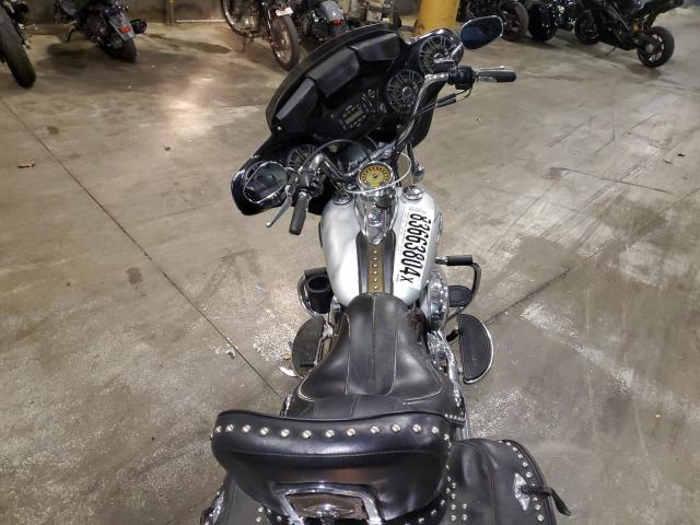 2010 HARLEY-DAVIDSON FLSTC 1HD1BW514AB026107