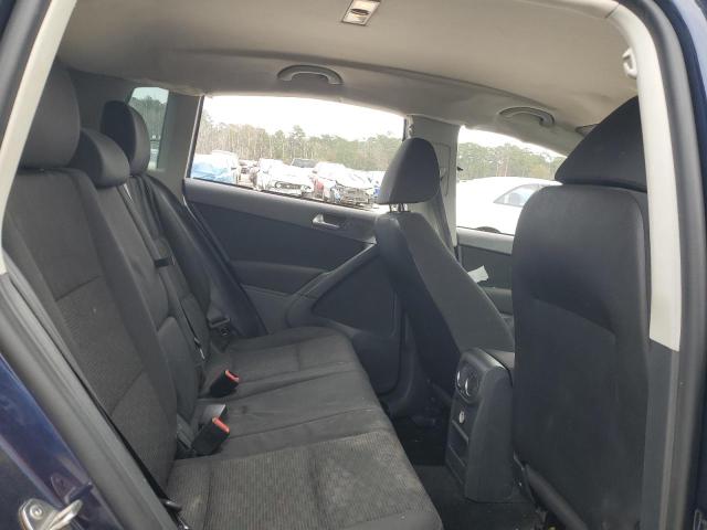 2015 VOLKSWAGEN TIGUAN S - WVGAV7AX5FW571642