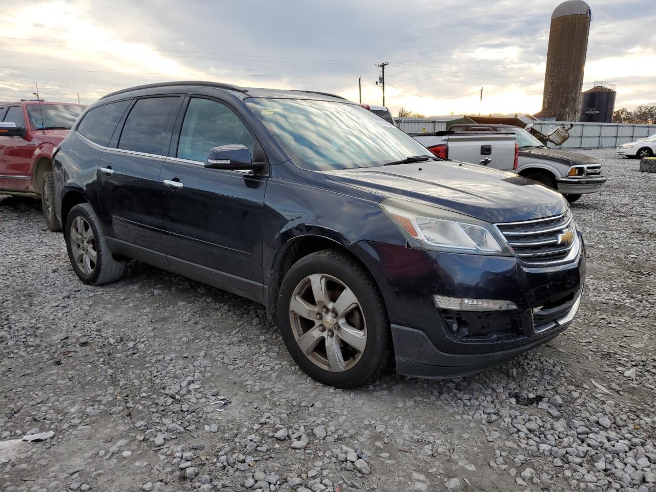 CHEVROLET TRAVERSE LT