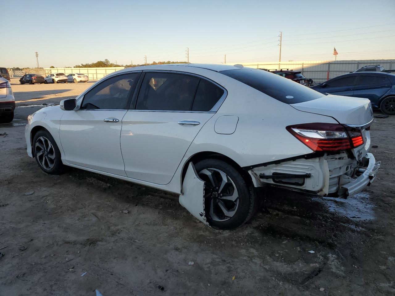 Lot #3031604823 2017 HONDA ACCORD EX