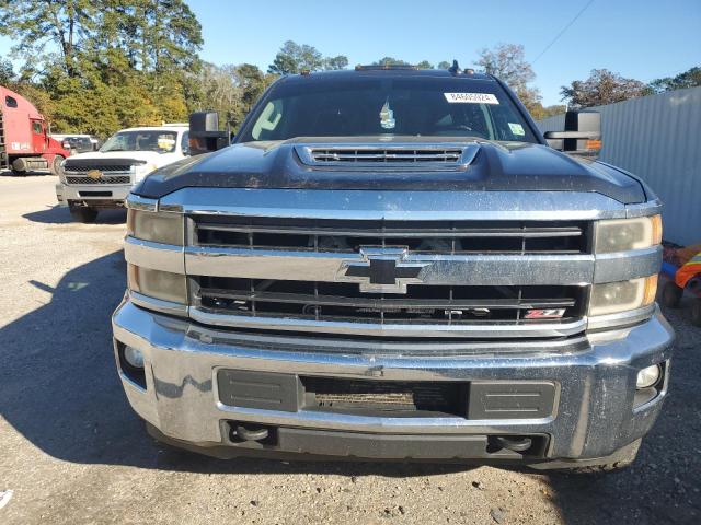 VIN 1GC1KVEYXJF142901 2018 CHEVROLET ALL MODELS no.5