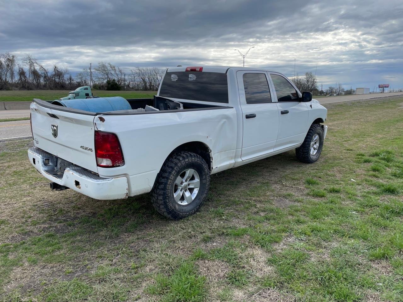 Lot #3032999020 2019 RAM 1500 CLASS