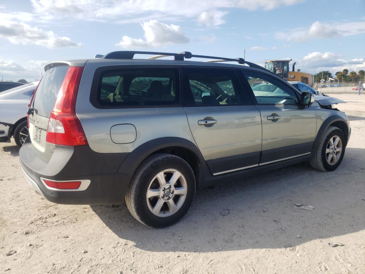 Lot #3044651238 2008 VOLVO XC70