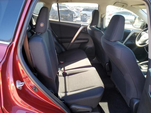 2018 TOYOTA RAV4 LE - JTMZFREV0JD113231