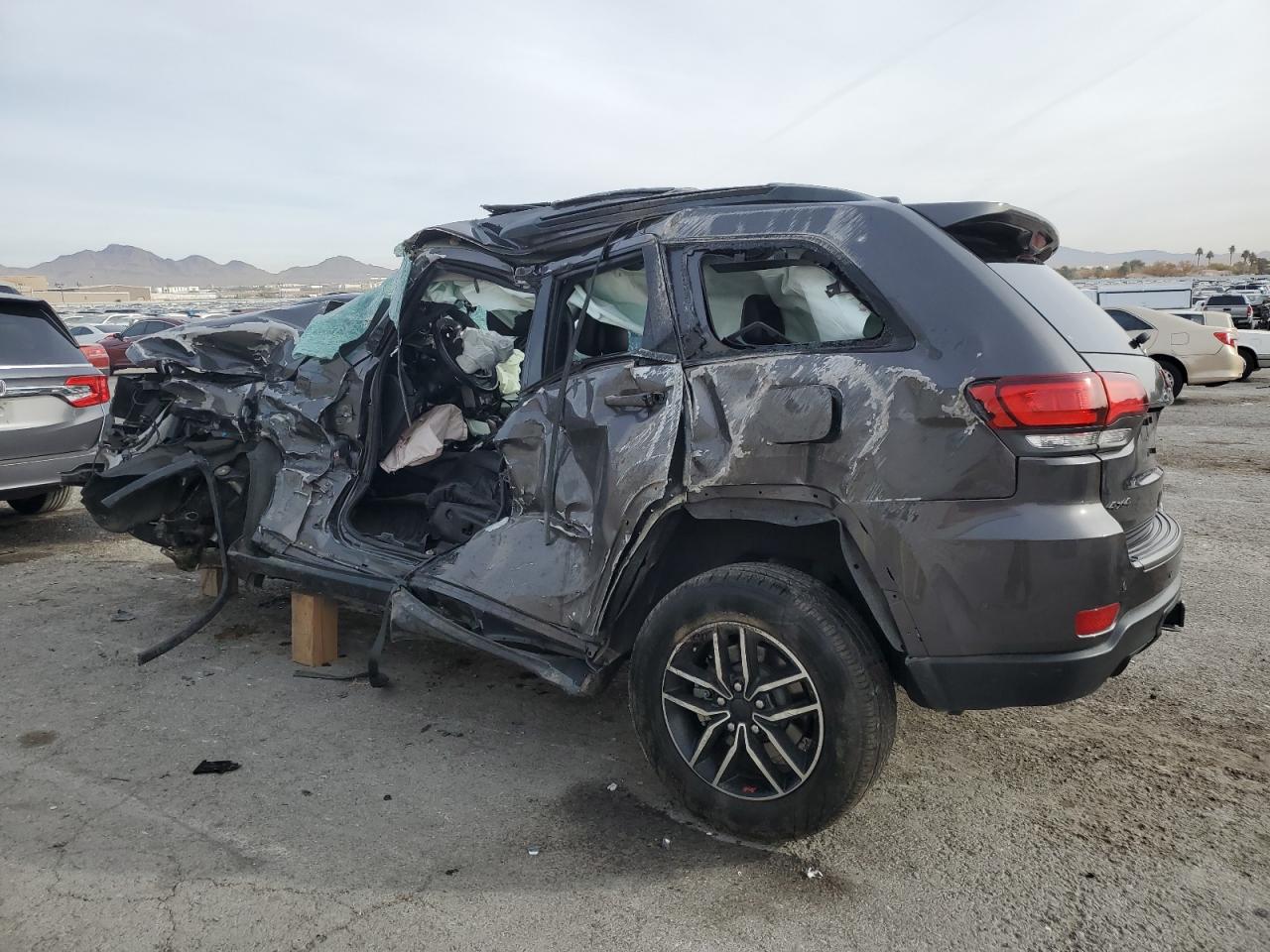 JEEP GRAND CHEROKEE TRAILHAWK