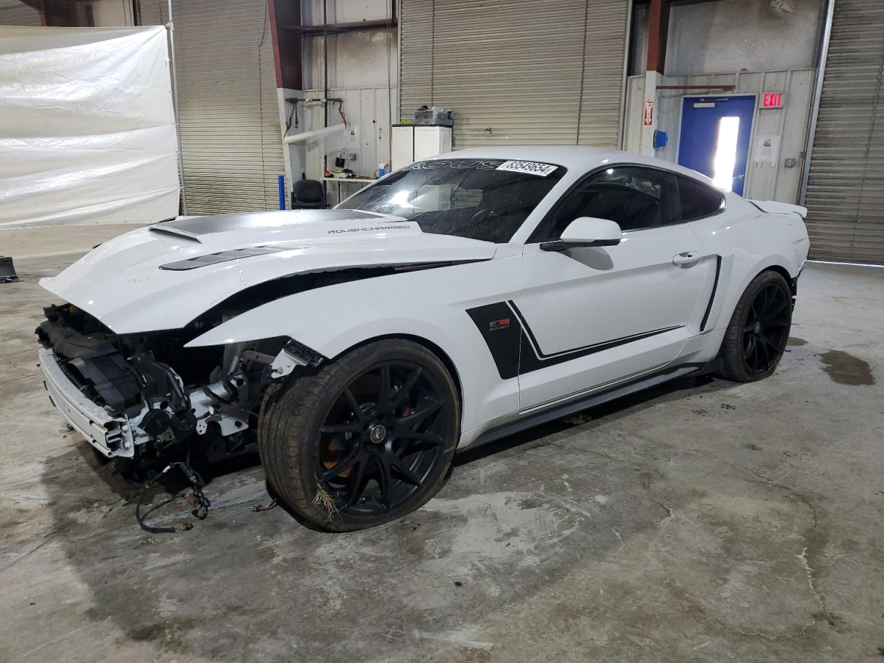 FORD MUSTANG GT