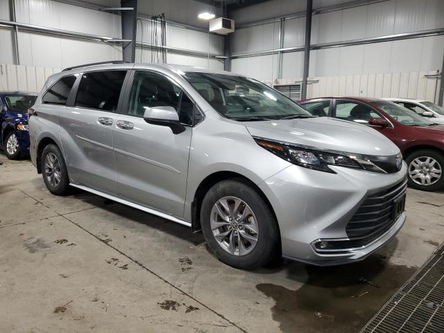 2024 TOYOTA SIENNA XLE - 5TDJSKFC6RS110461