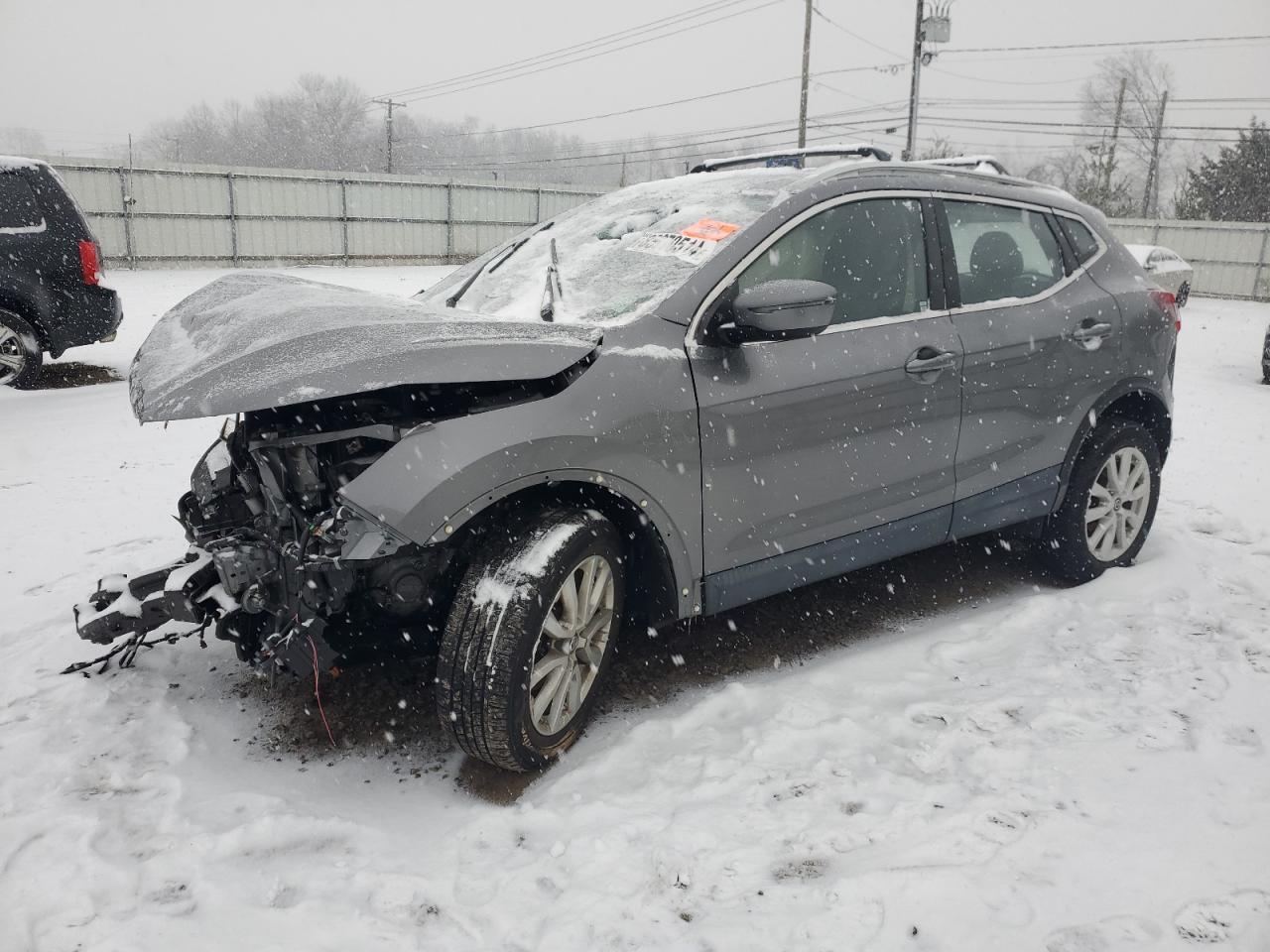 NISSAN ROGUE SPORT S