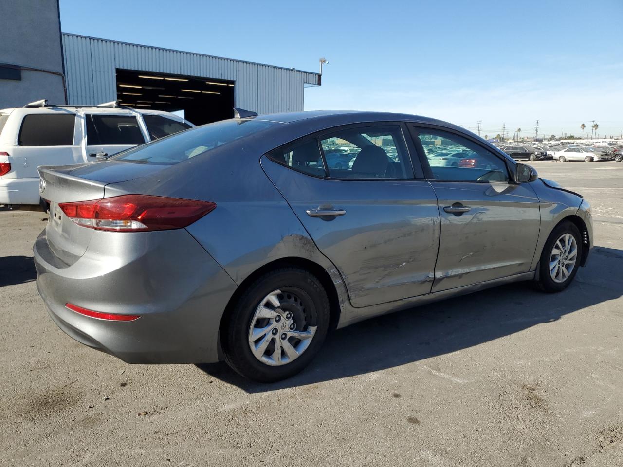 Lot #3029470710 2017 HYUNDAI ELANTRA SE