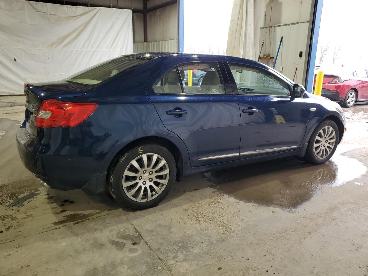 Lot #3033236813 2013 SUZUKI KIZASHI SE