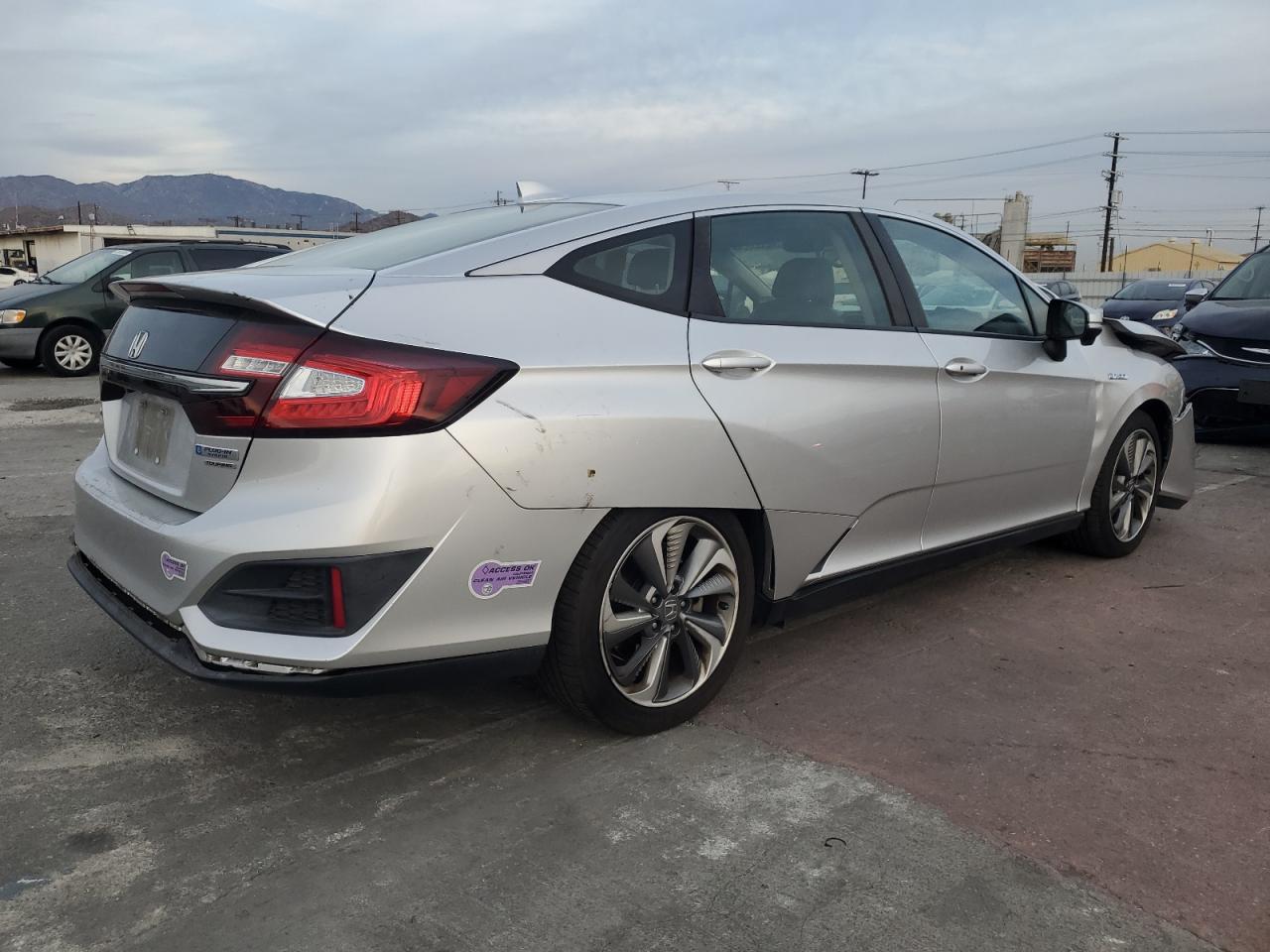 Lot #3033570088 2018 HONDA CLARITY TO