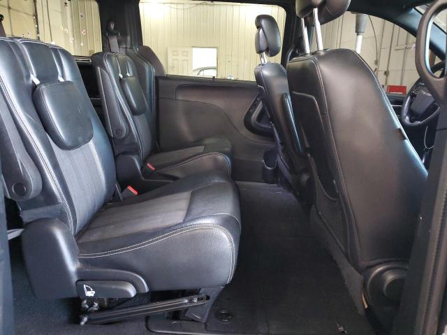 2015 CHRYSLER TOWN & COU - 2C4RC1HG6FR753990