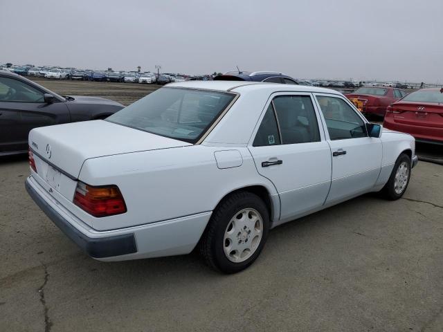 MERCEDES-BENZ 300 E 1992 white sedan 4d gas WDBEA30E2NB677917 photo #4