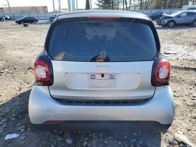 VIN WMEFJ5DA0GK067950 2016 SMART FORTWO no.6