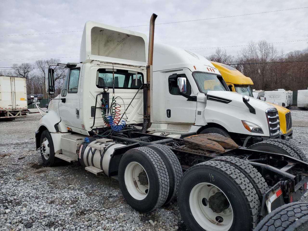 Lot #3023455263 2015 INTERNATIONAL PROSTAR