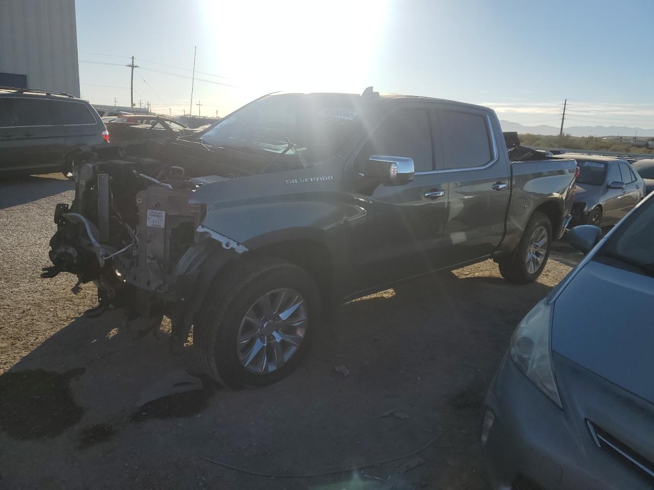  Salvage Chevrolet Silverado