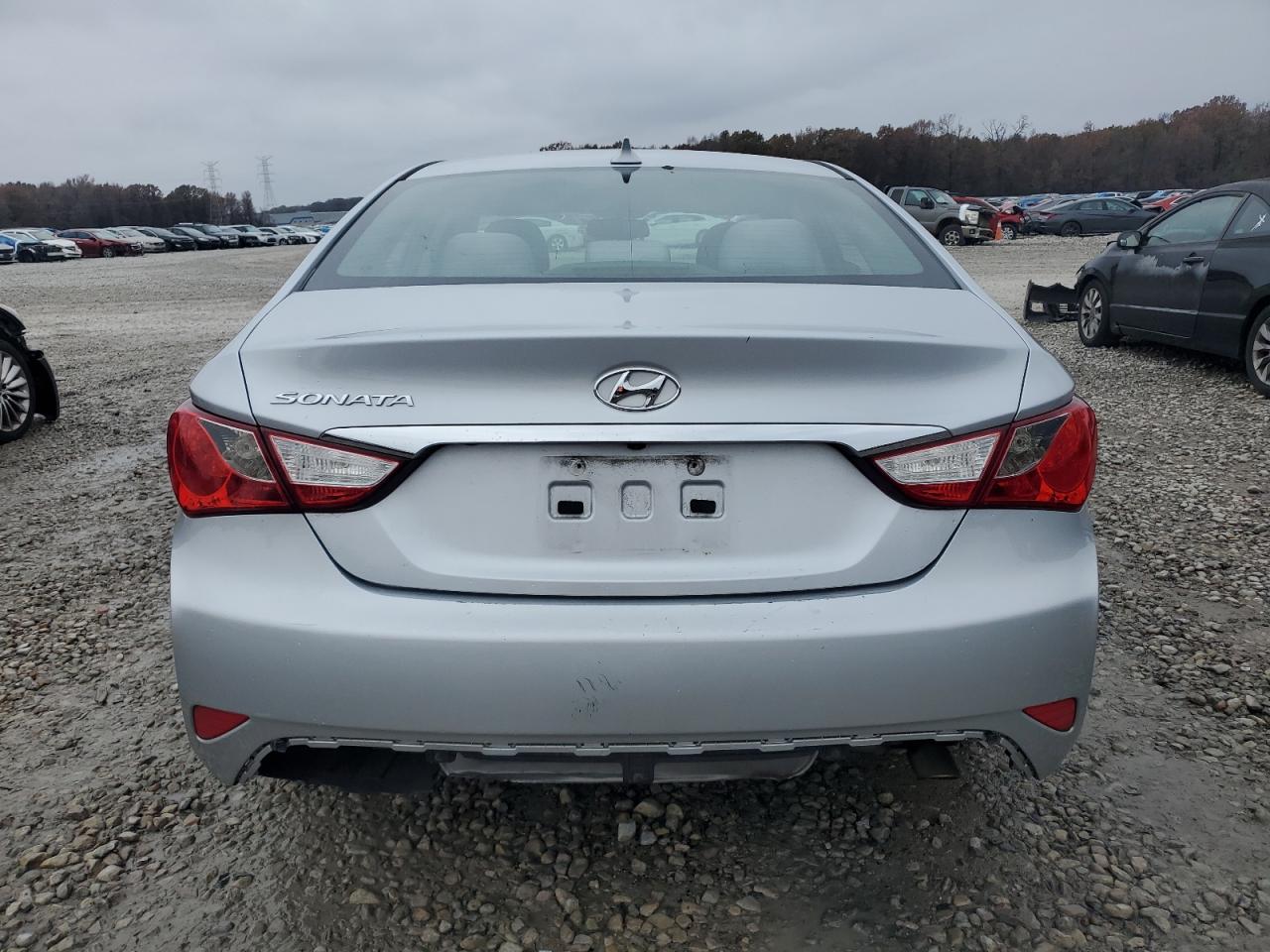 Lot #3024153871 2014 HYUNDAI SONATA GLS