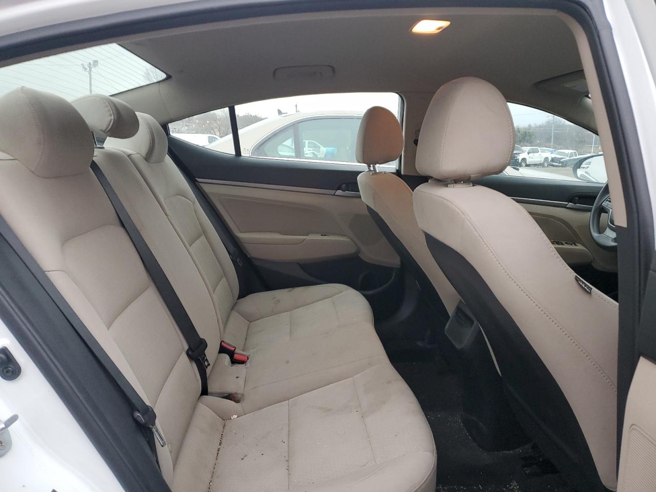 Hyundai Elantra se 2017