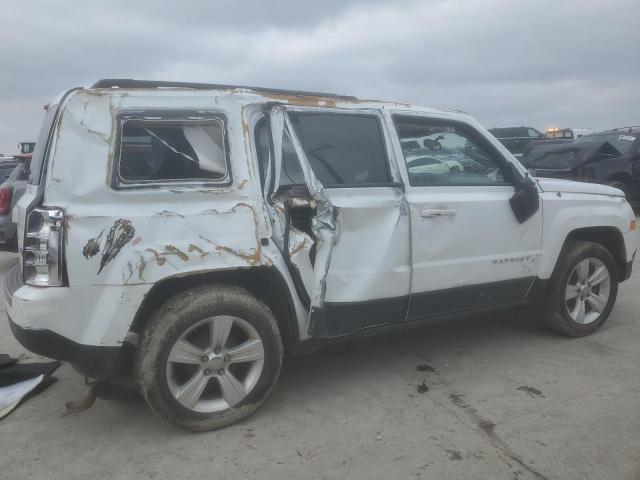 VIN 1C4NJPFB8FD343872 2015 JEEP PATRIOT no.3