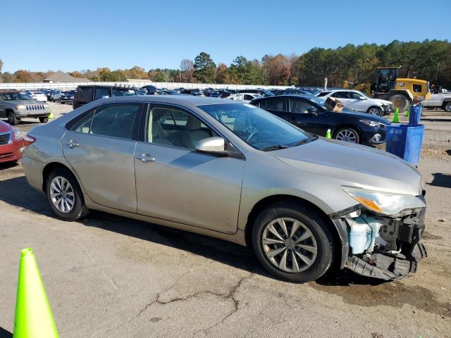 2015 TOYOTA CAMRY LE - 4T4BF1FK5FR505587