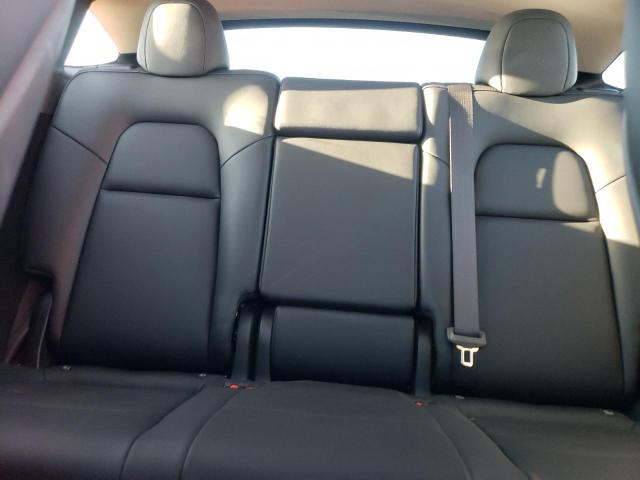 2024 TESLA MODEL Y 7SAYGDEE4RF003172